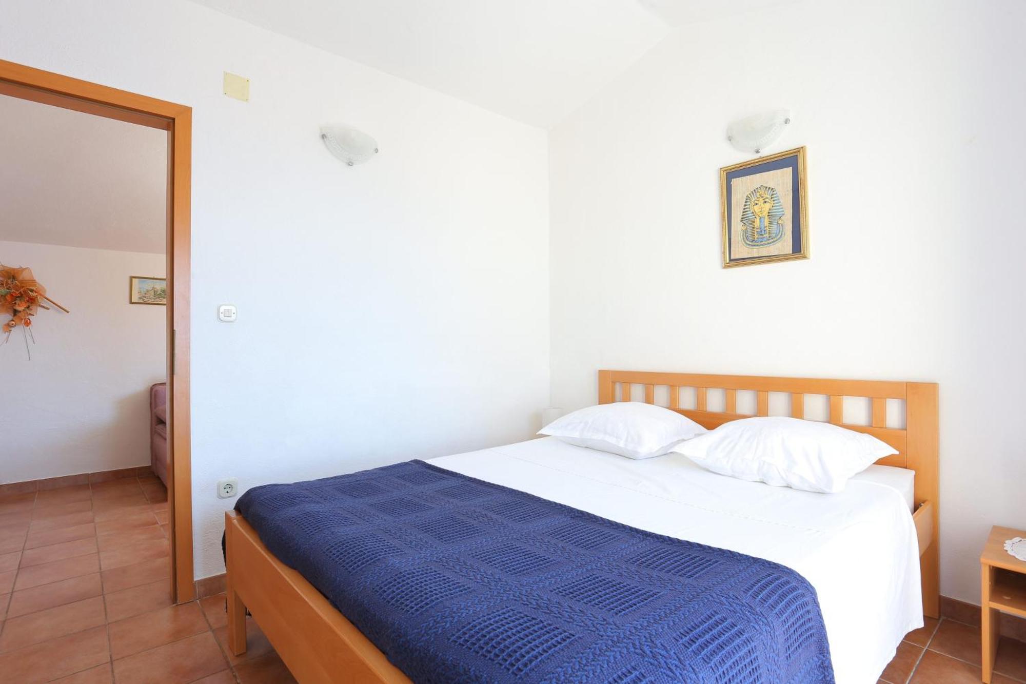 Apartments By The Sea Baska Voda, Makarska - 300 Bilik gambar