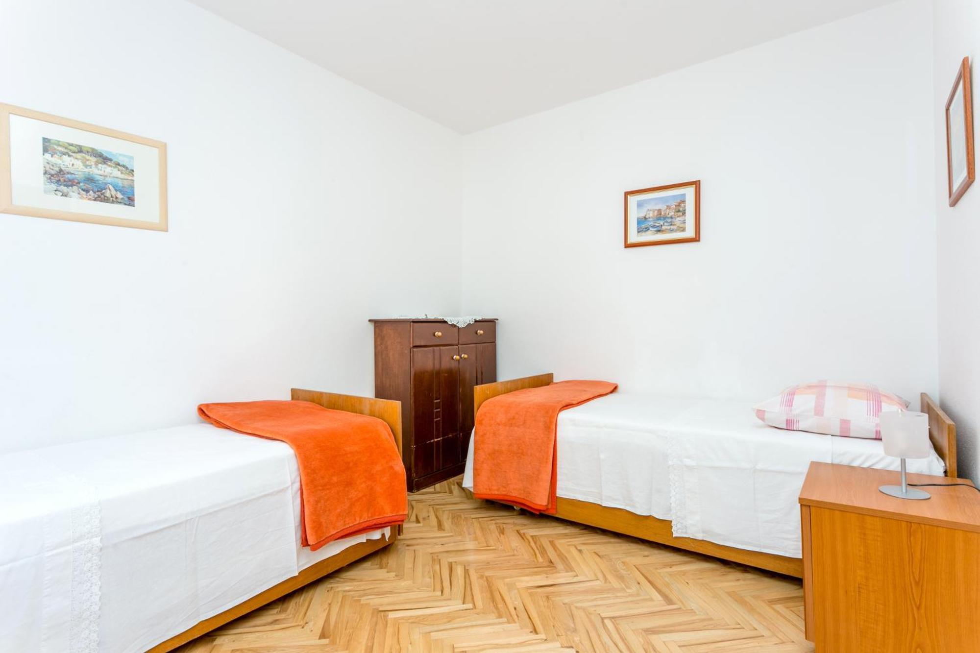 Apartments By The Sea Baska Voda, Makarska - 300 Luaran gambar