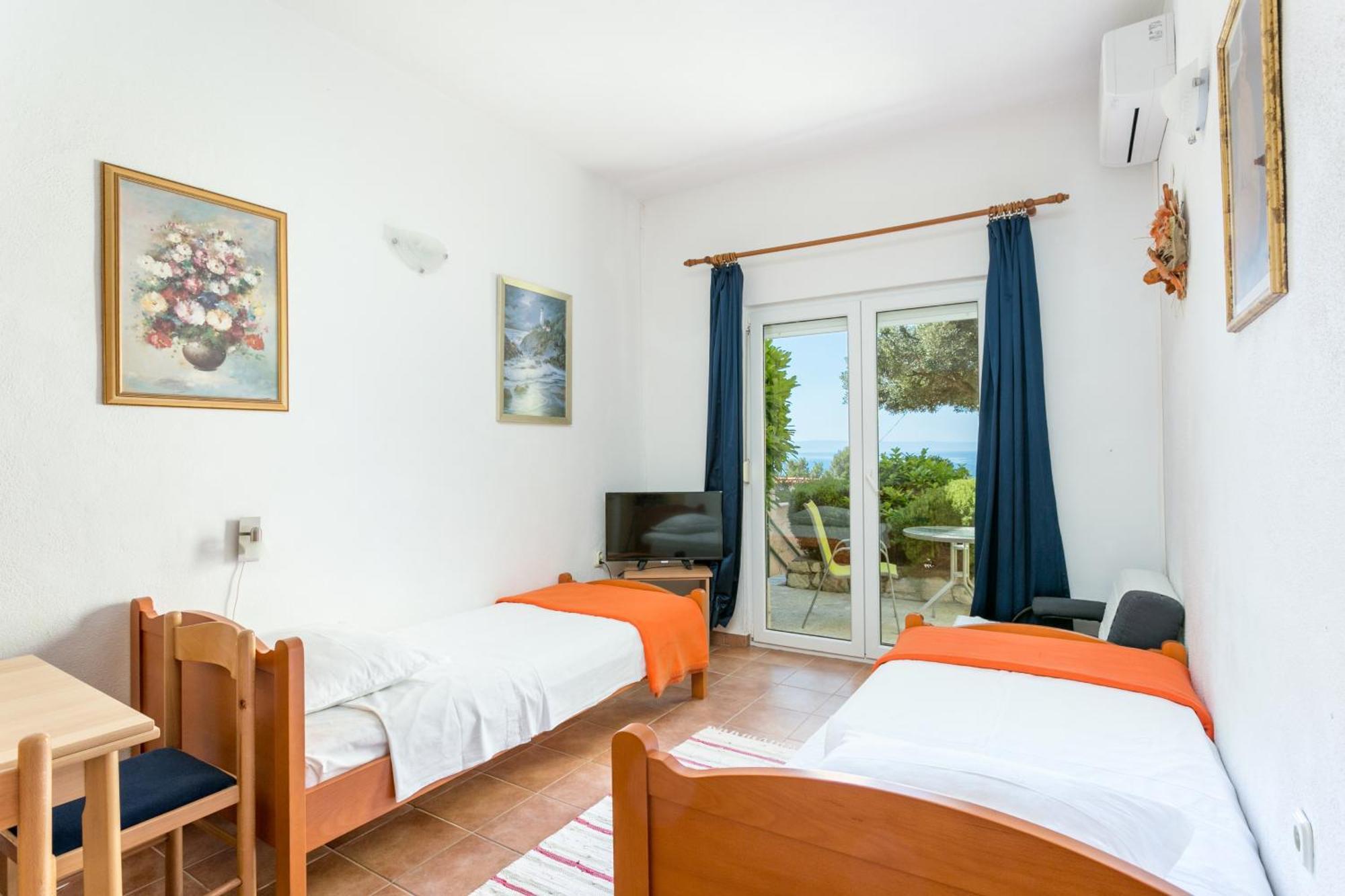 Apartments By The Sea Baska Voda, Makarska - 300 Luaran gambar
